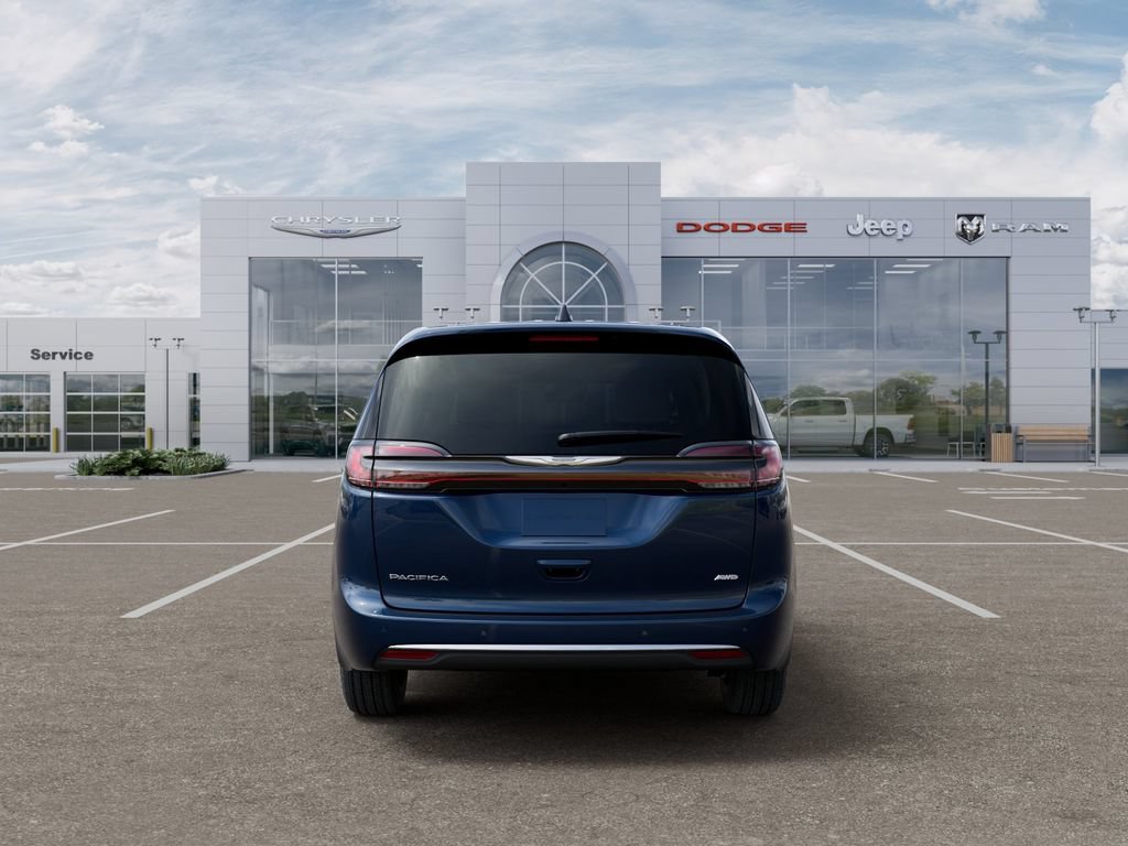 New 2025 Chrysler Pacifica Select AWD/4WD image 7