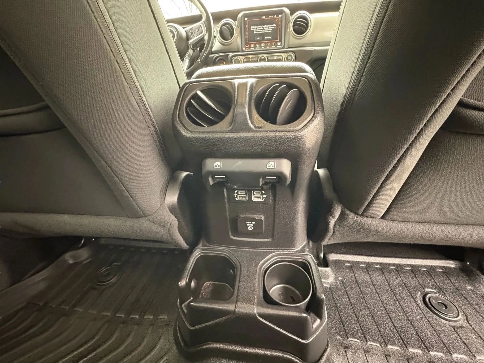 Used 2020 Jeep Gladiator Overland image 18