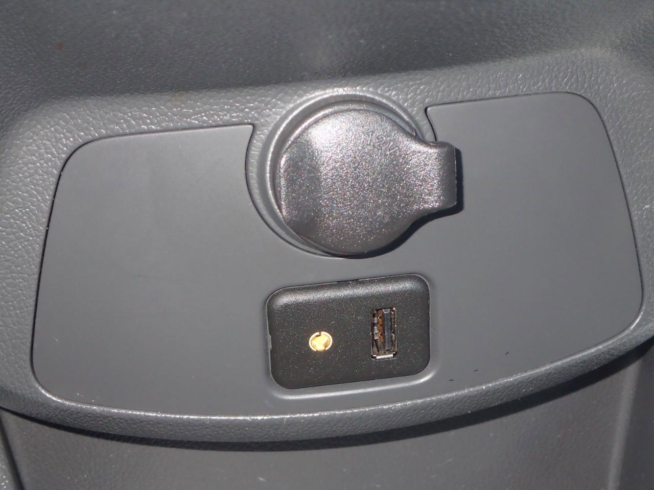 Used 2015 Chevrolet Spark LT FWD image 21