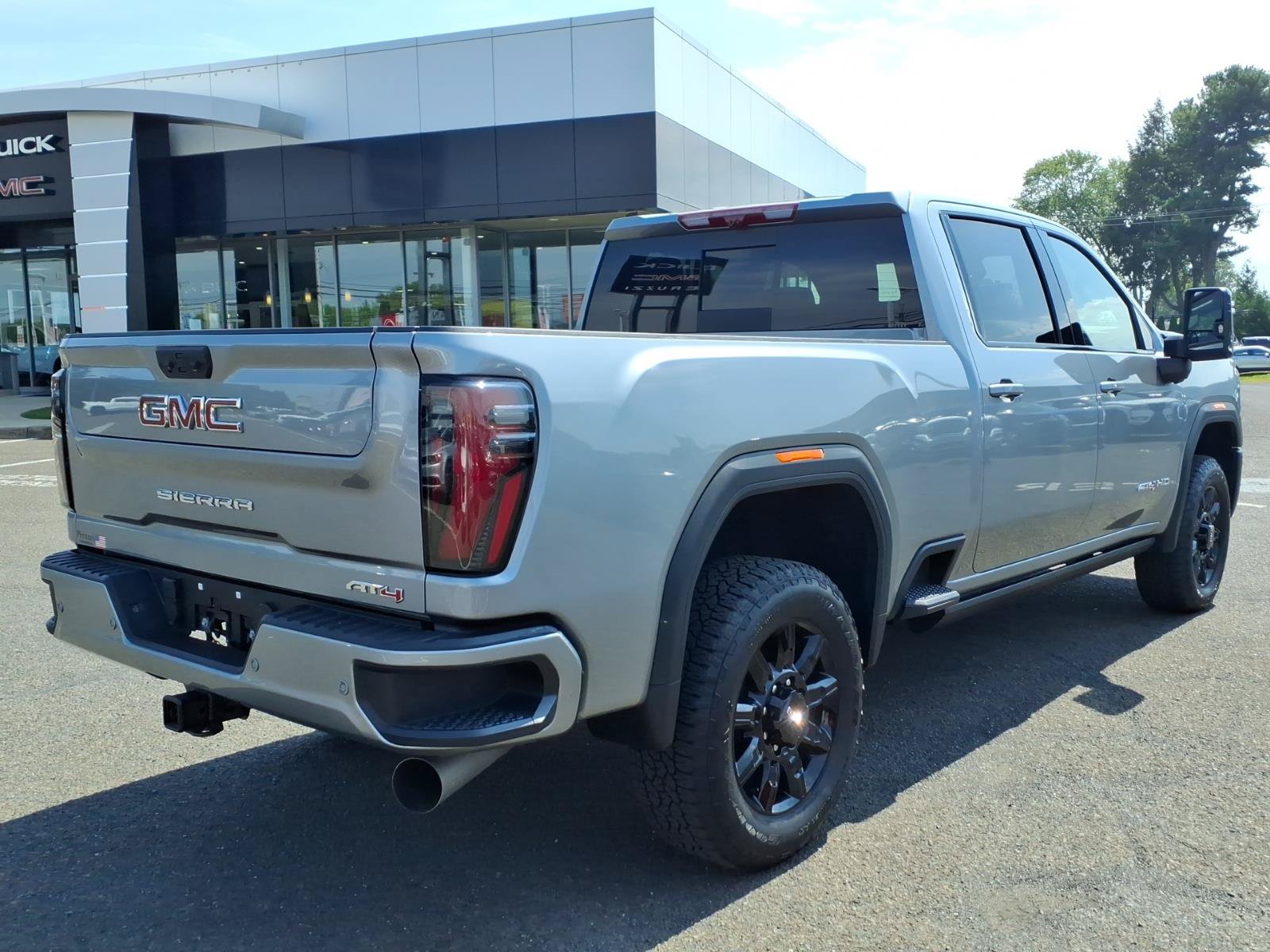 Used 2026 GMC Sierra 2500 AT4 w/ AT4 Premium Plus Package AWD/4WD image 3