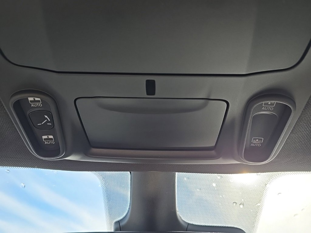 New 2026 Chrysler Pacifica Limited w/ S Appearance Package image 42