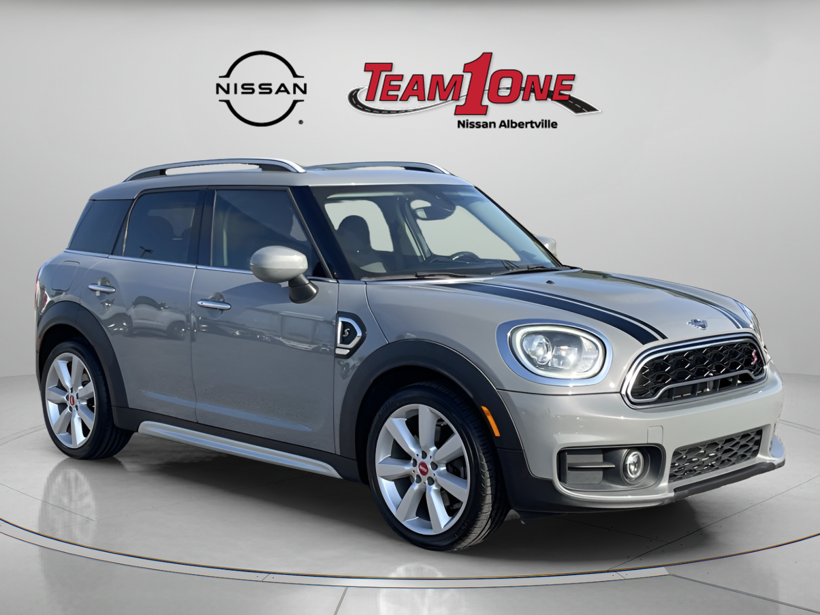 Used 2020 MINI Cooper Countryman S FWD image 1