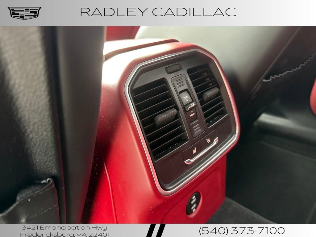 Used 2023 Porsche Macan GTS image 23