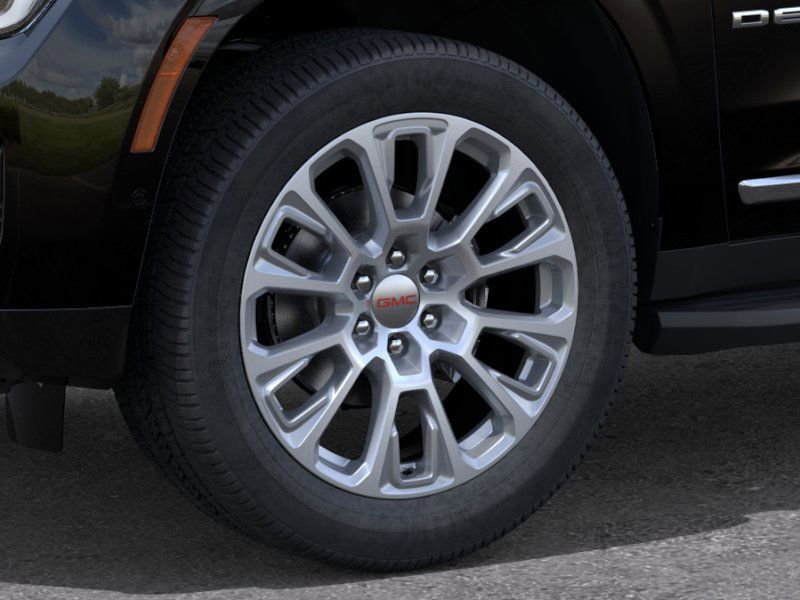 New 2025 GMC Yukon XL Denali image 33