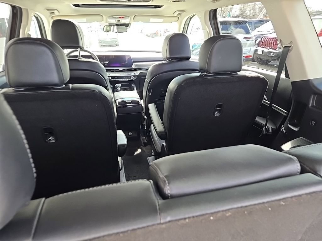 Used 2023 Kia Telluride S w/ S Sunroof Package image 13