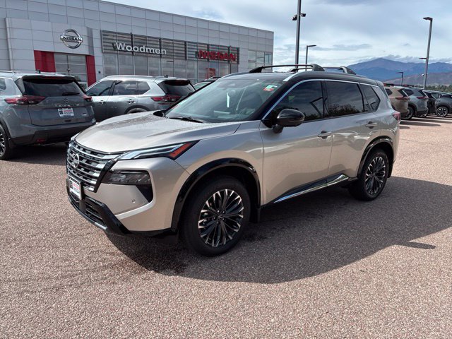 New 2026 Nissan Rogue Platinum w/ Platinum Premium Package AWD/4WD image 3