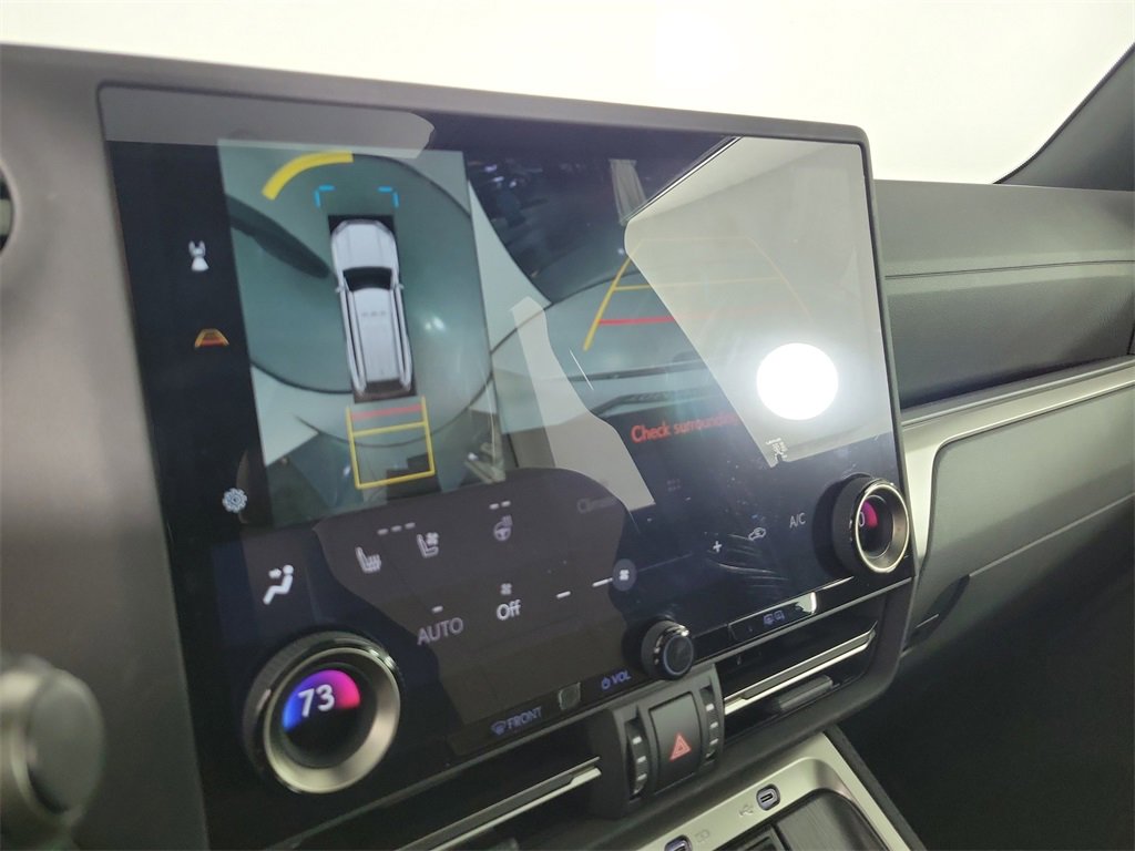 Used 2025 Lexus GX 550 image 24