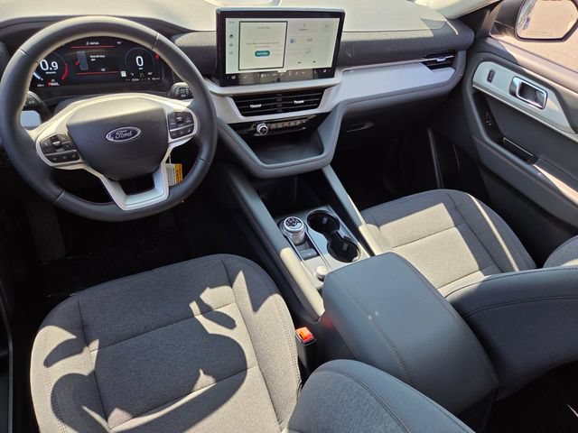New 2026 Ford Explorer Active RWD image 7