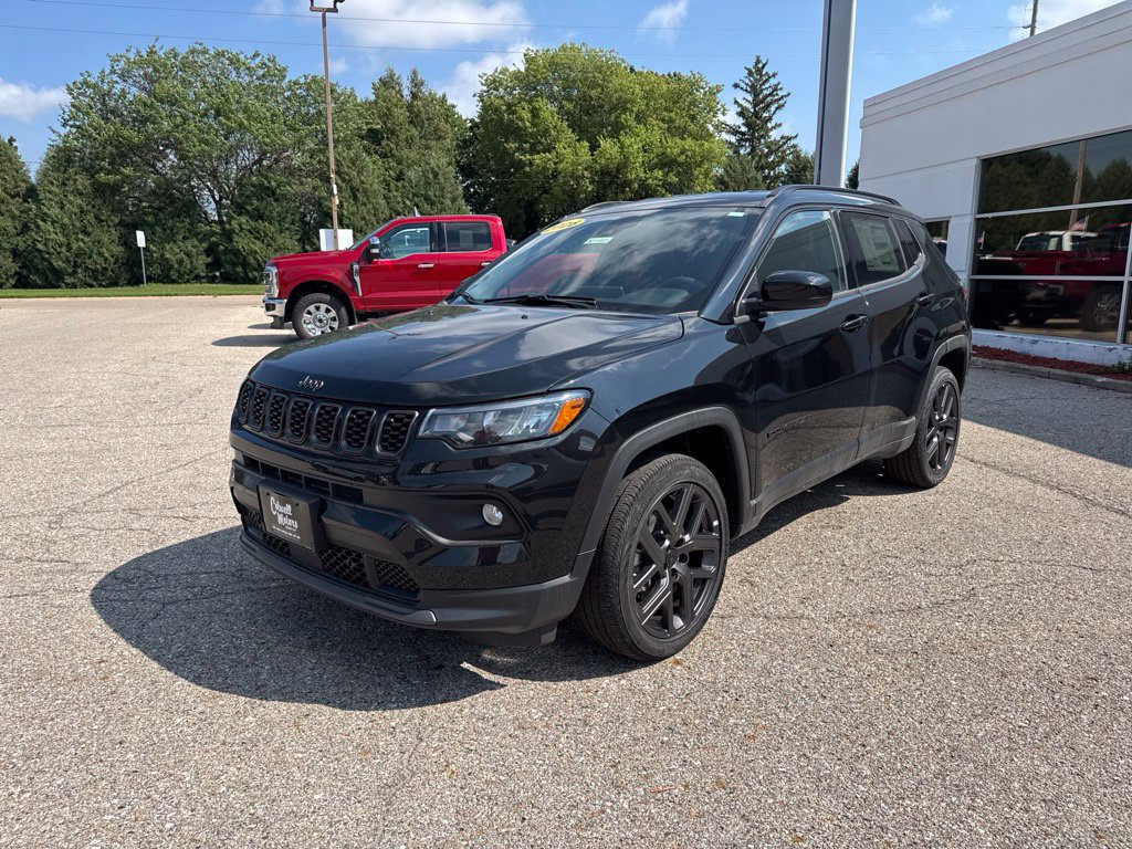 New 2026 Jeep Compass Latitude AWD/4WD image 7