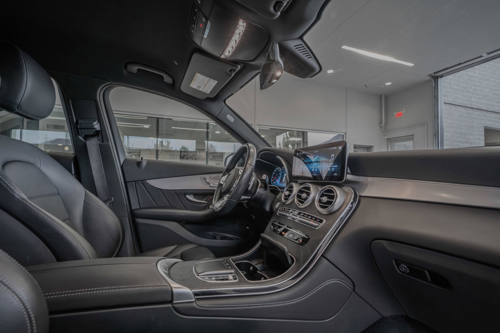 Used 2021 Mercedes-Benz GLC 300 GLC 300 image 17