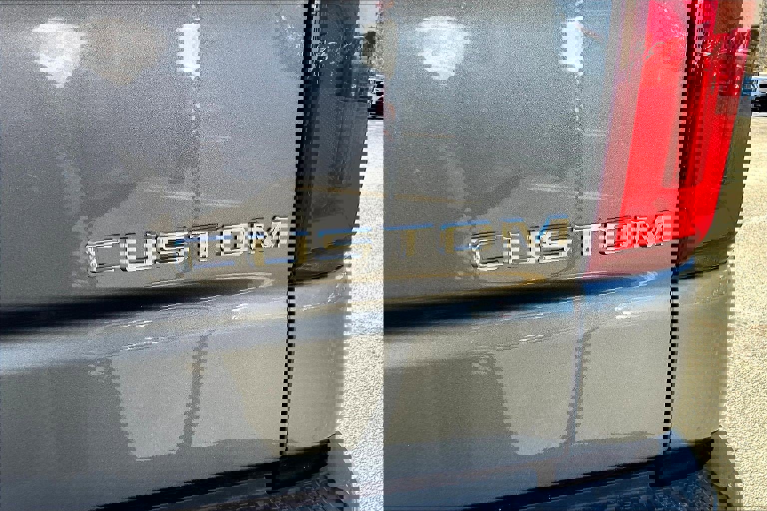 Used 2022 Chevrolet Silverado 1500 Custom image 16