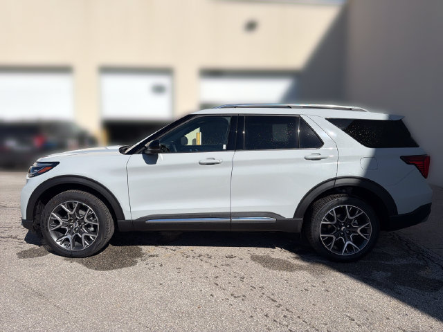 New 2027 Ford Explorer Platinum w/ 3.0L Ultimate Package AWD/4WD image 10