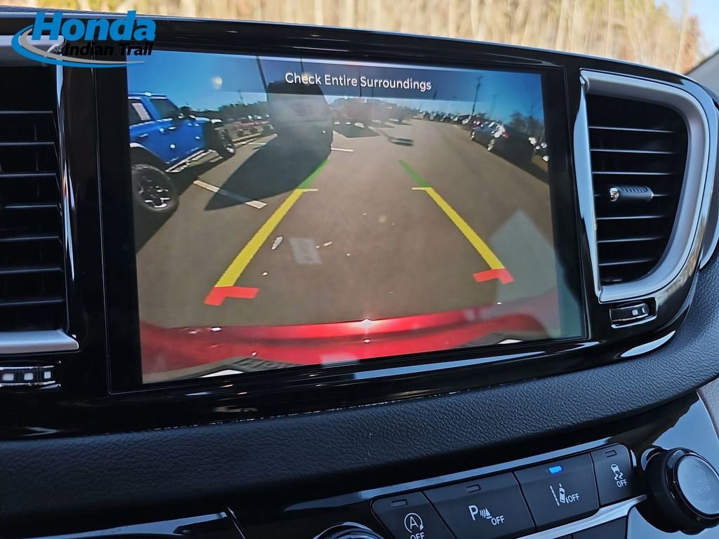 Used 2021 Chrysler Pacifica Touring-L image 25