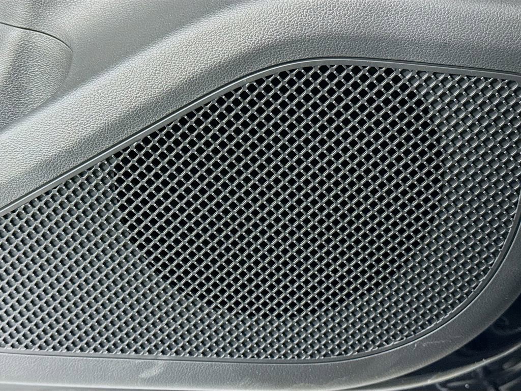 Certified 2025 Hyundai Santa Cruz SEL image 18