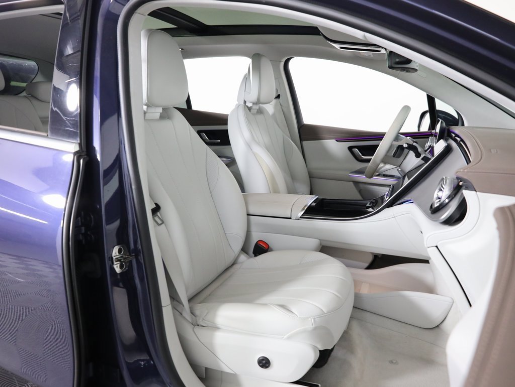 Certified 2023 Mercedes-Benz EQE 350+ 4MATIC SUV w/ Exclusive Trim Package image 51