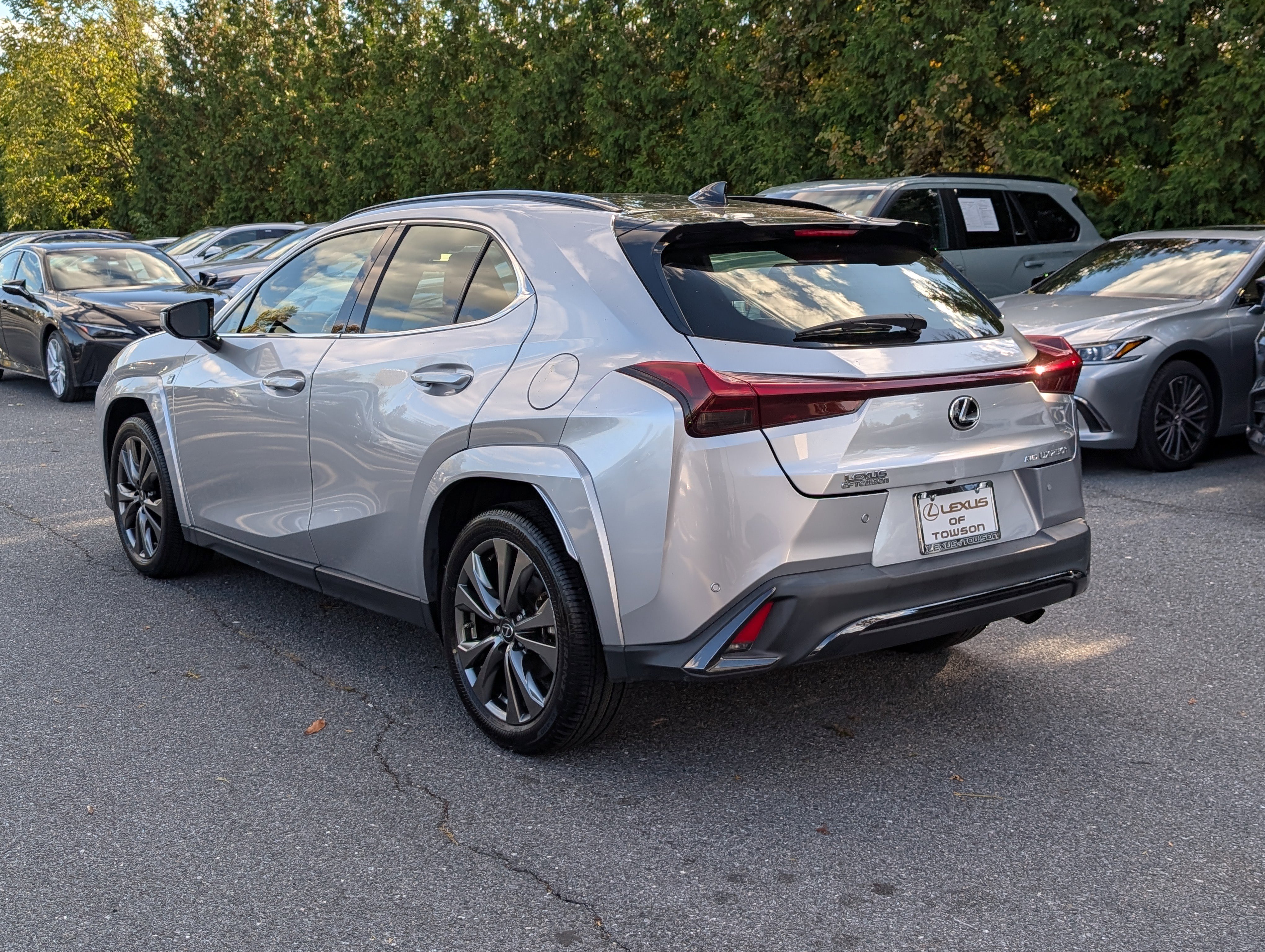 Used 2023 Lexus UX 250h F Sport image 5