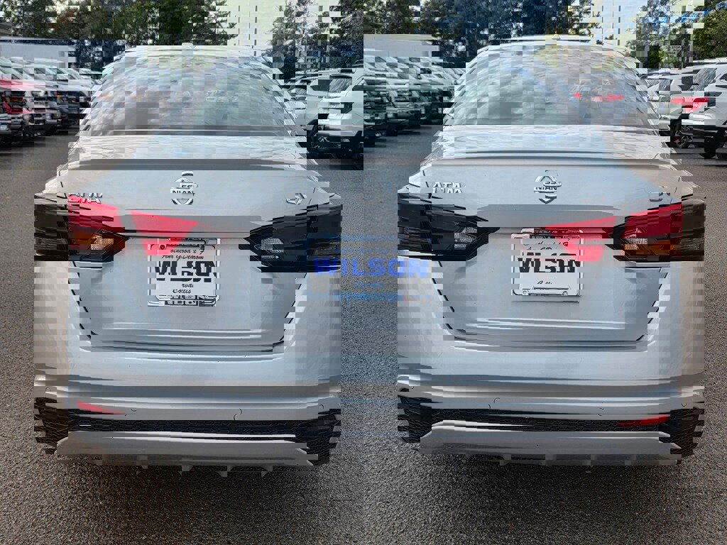 Used 2021 Nissan Altima 2.5 SV image 5