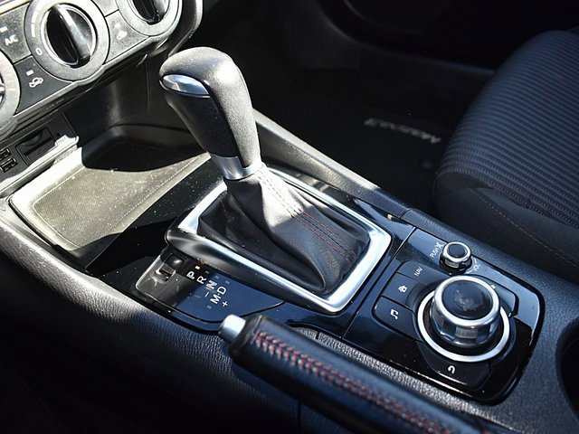 Used 2016 MAZDA MAZDA3 i Touring image 35