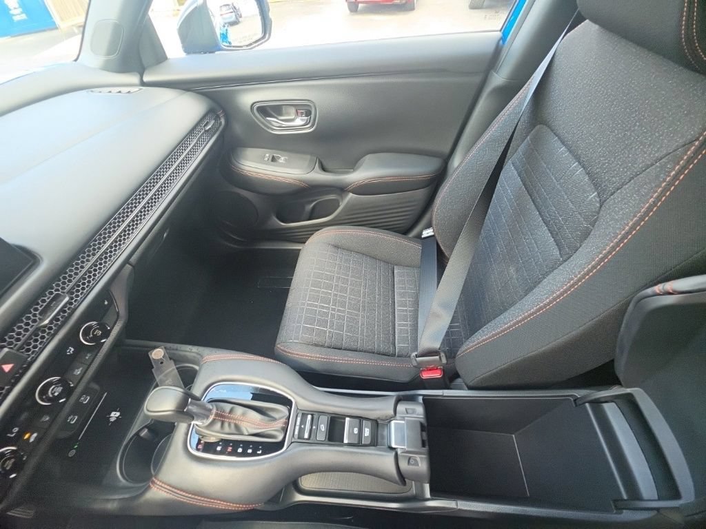 Certified 2026 Honda HR-V Sport image 25