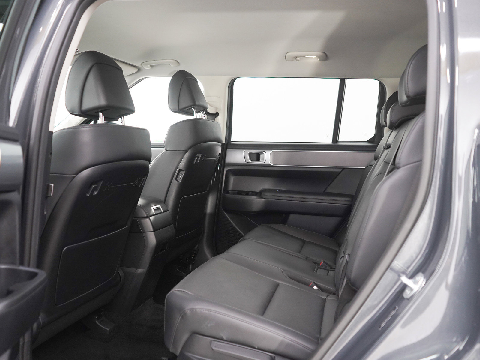 Used 2026 Hyundai Santa Fe SEL AWD/4WD image 19
