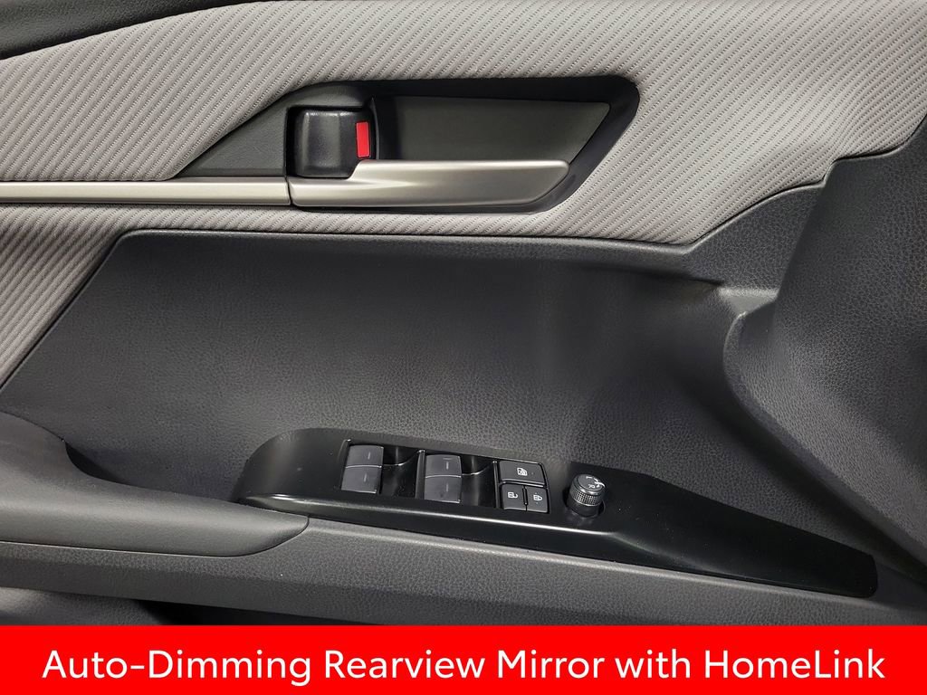 Used 2026 Toyota Camry SE image 20