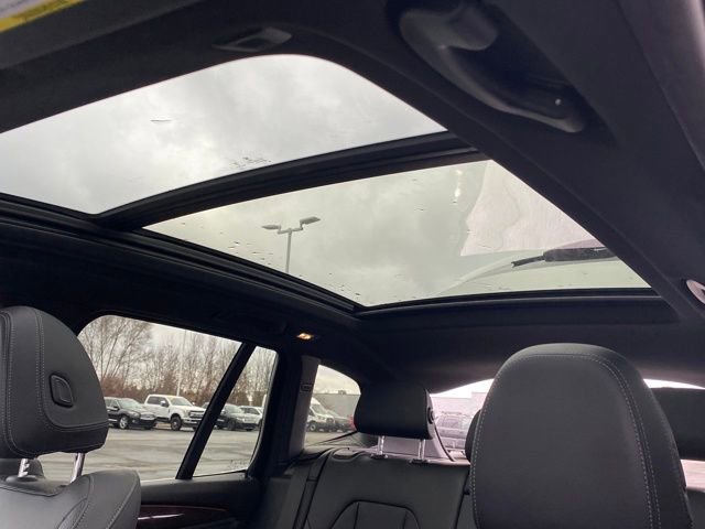Used 2023 BMW X3 xDrive30i AWD/4WD image 16