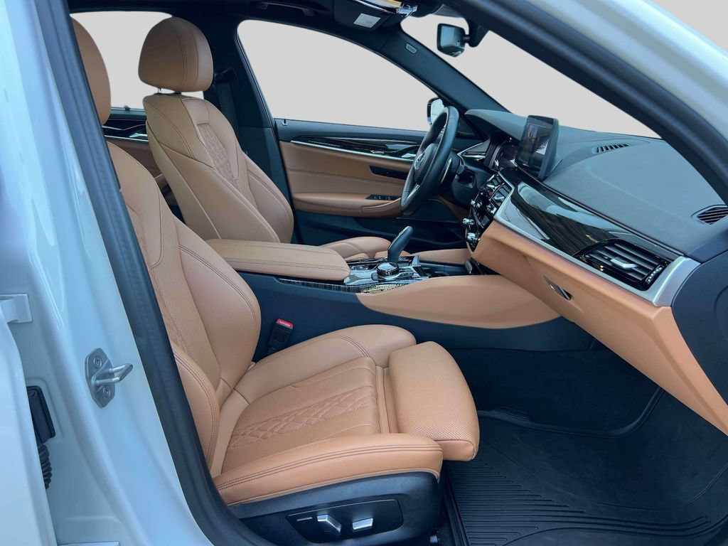 Certified 2023 BMW 540i xDrive w/ Executive Package AWD/4WD image 12