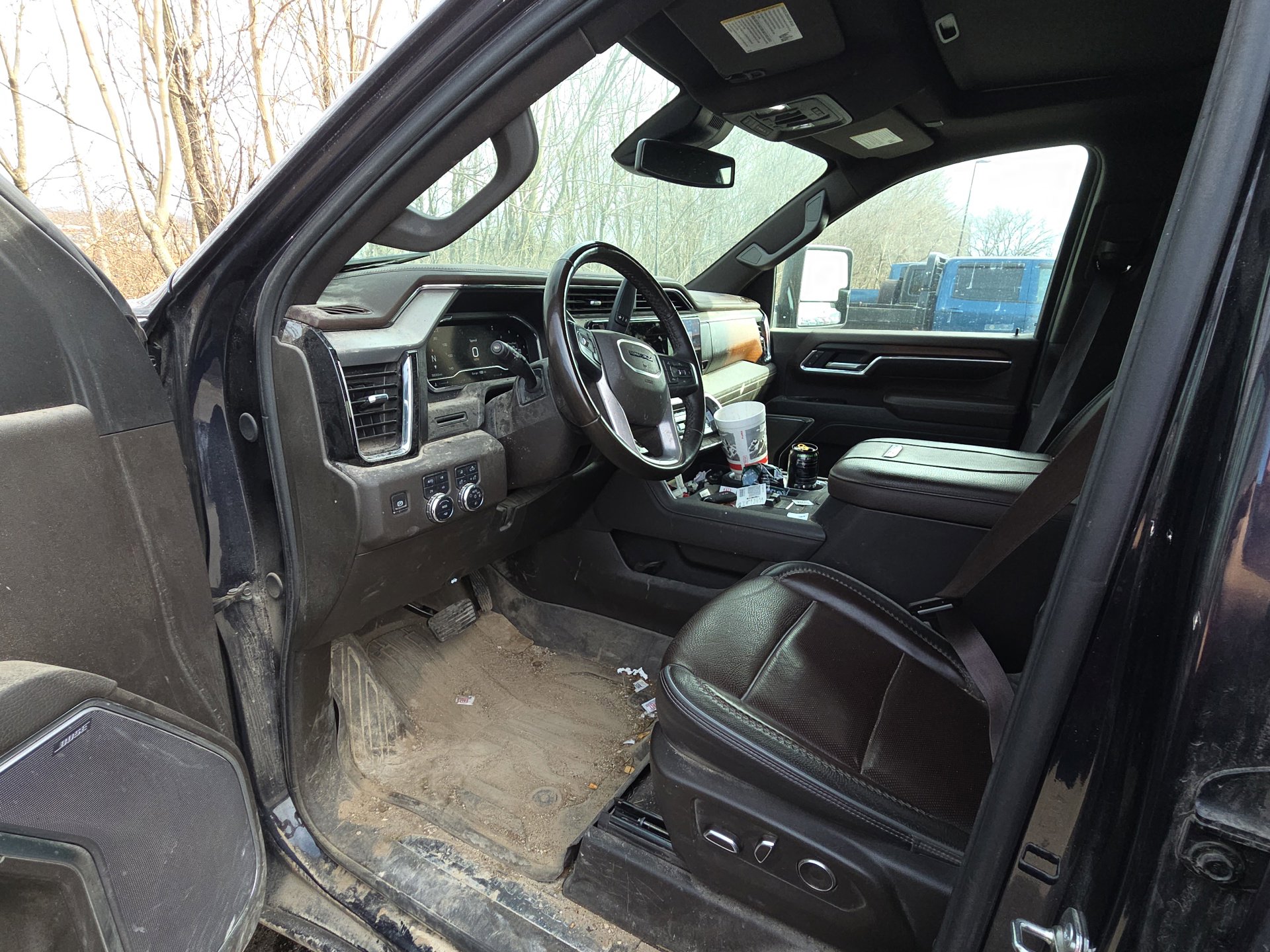 Certified 2025 GMC Sierra 2500 Denali image 9