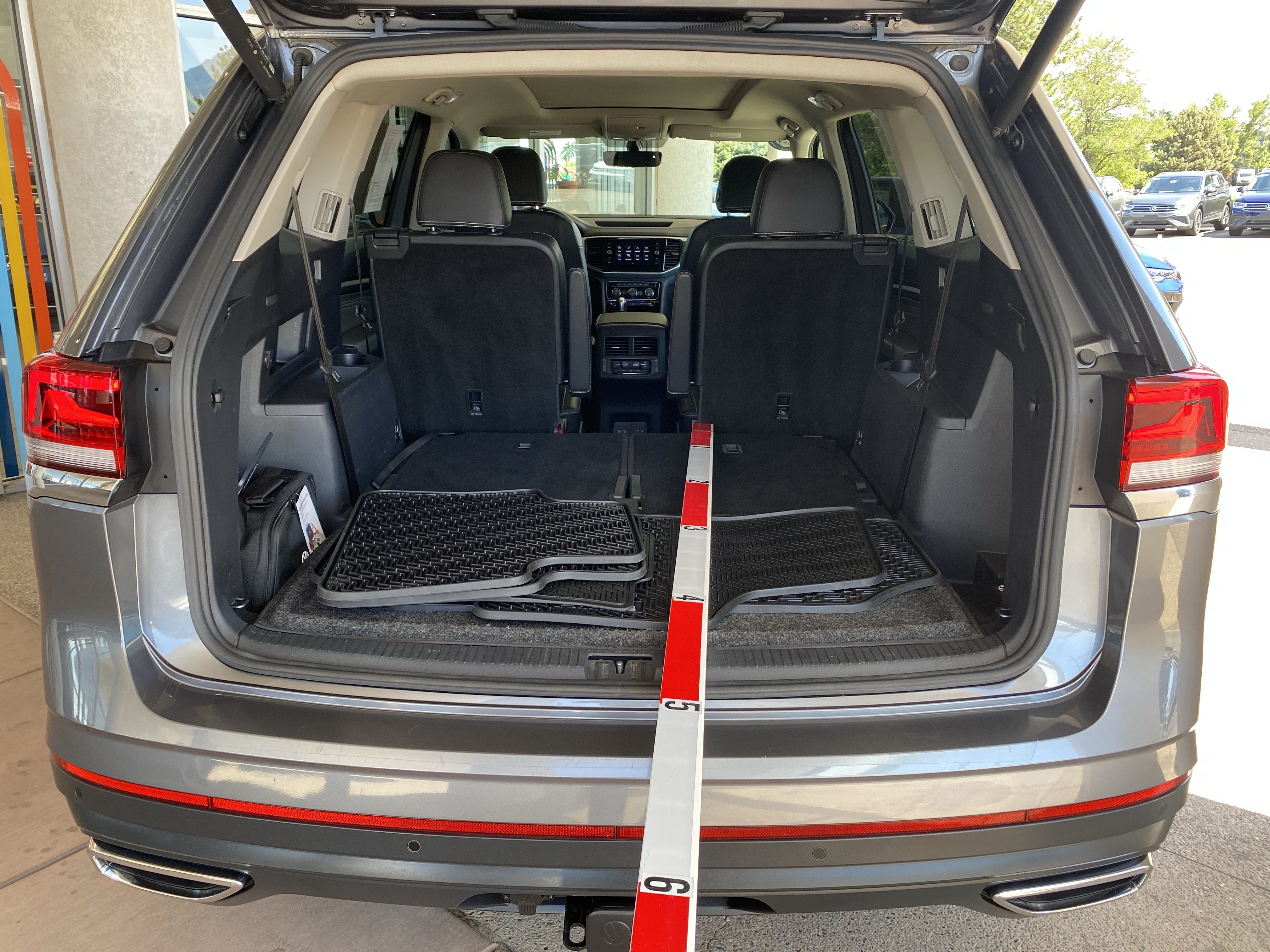 Certified 2023 Volkswagen Atlas SE w/ Panoramic Sunroof Package FWD image 19