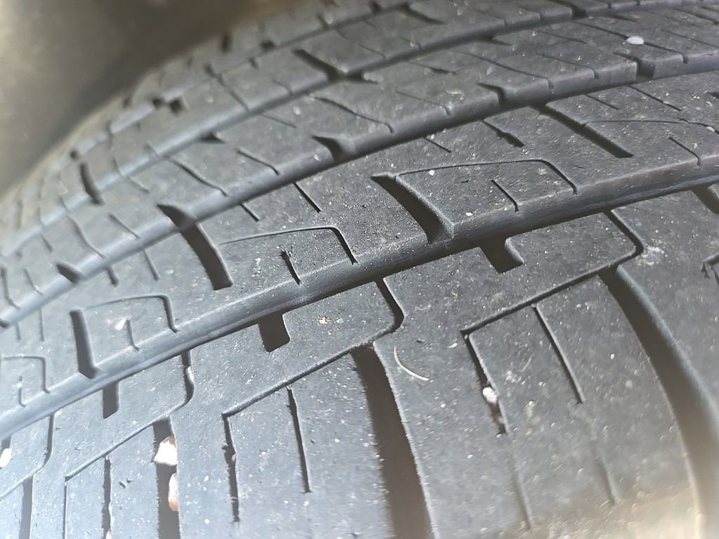 Used 2018 Chevrolet Trax Premier w/ Midnight Edition FWD image 30