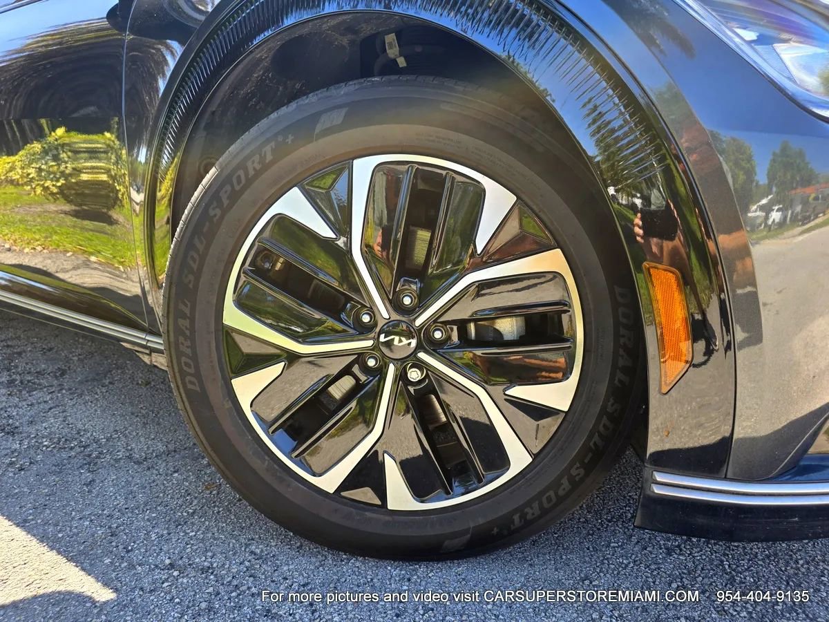 Used 2022 Kia EV6 Wind image 84