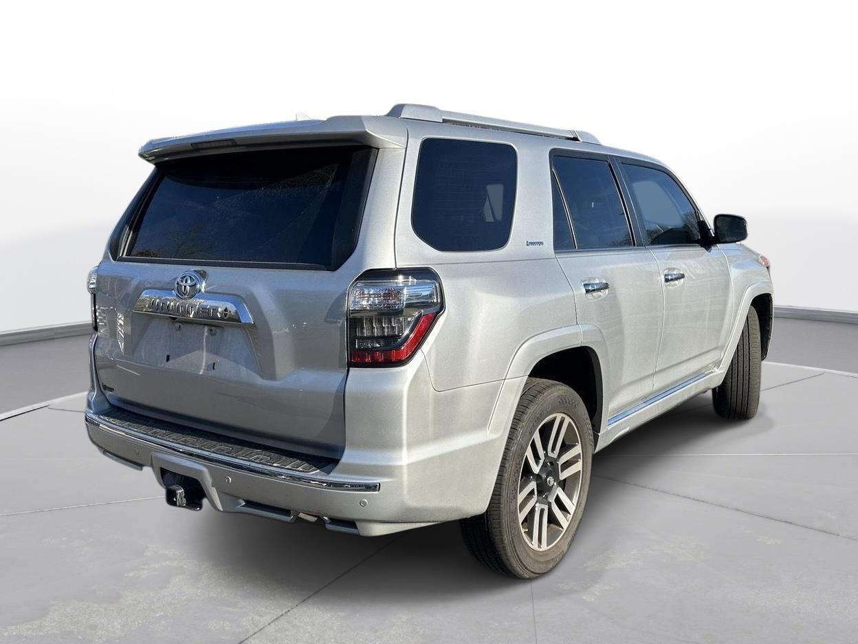 Used 2016 Toyota 4Runner Limited image 6