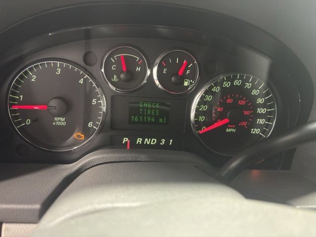 Used 2005 Ford Freestar SEL FWD image 28