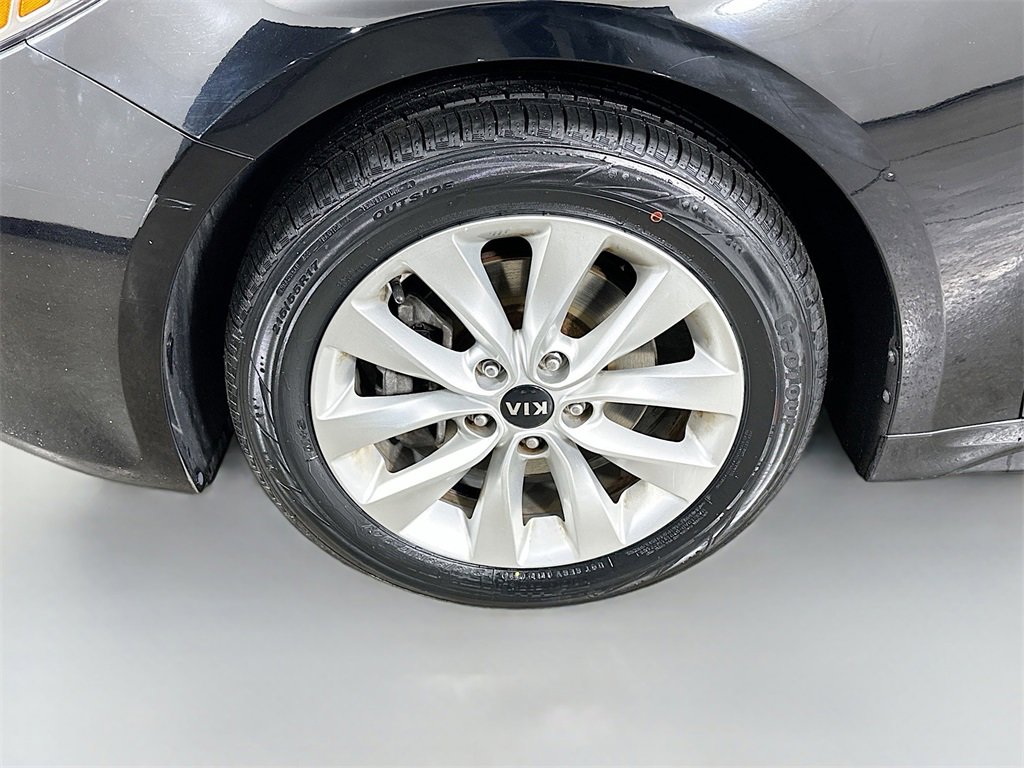 Used 2016 Kia Optima LX image 10