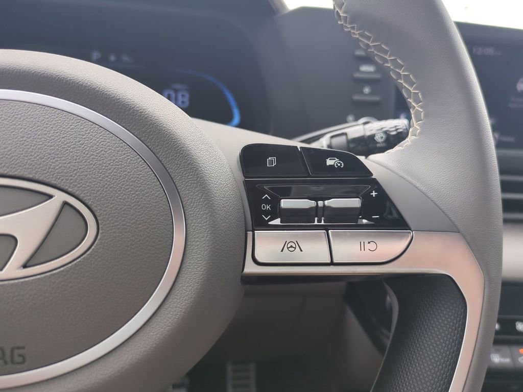 New 2026 Hyundai Elantra Sport image 28