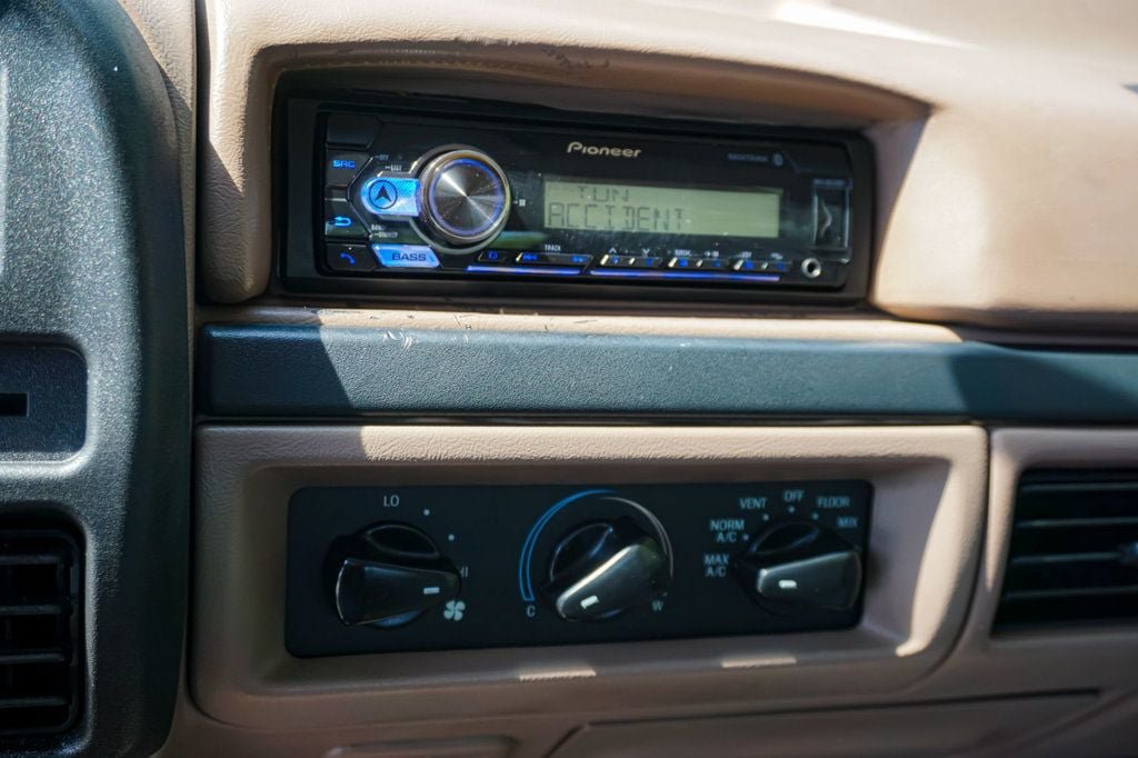 Used 1997 Ford F350 4x4 Crew Cab image 15