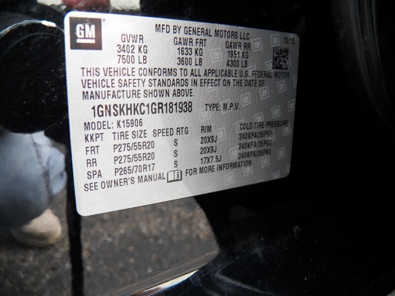 Used 2016 Chevrolet Suburban LT AWD/4WD image 25