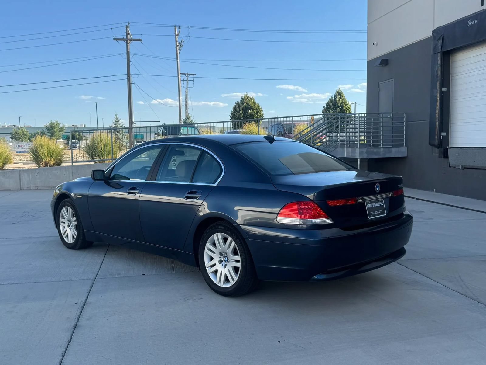 Used 2002 BMW 745i RWD image 3