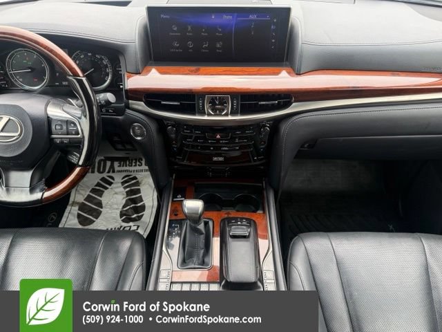 Used 2017 Lexus LX 570 4WD w/ Luxury Package image 31