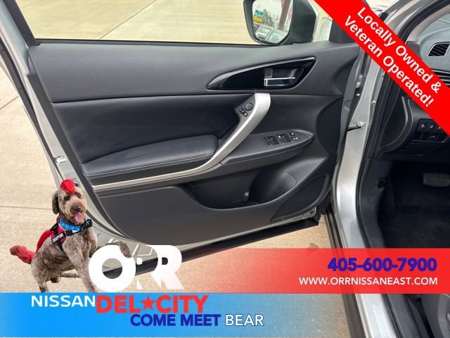 Used 2025 Mitsubishi Eclipse Cross SE image 14