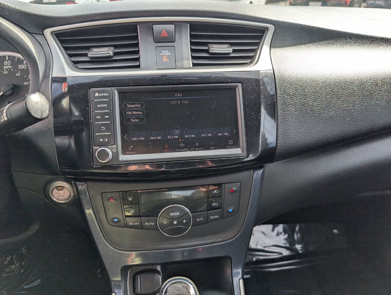 Used 2019 Nissan Sentra SR image 22