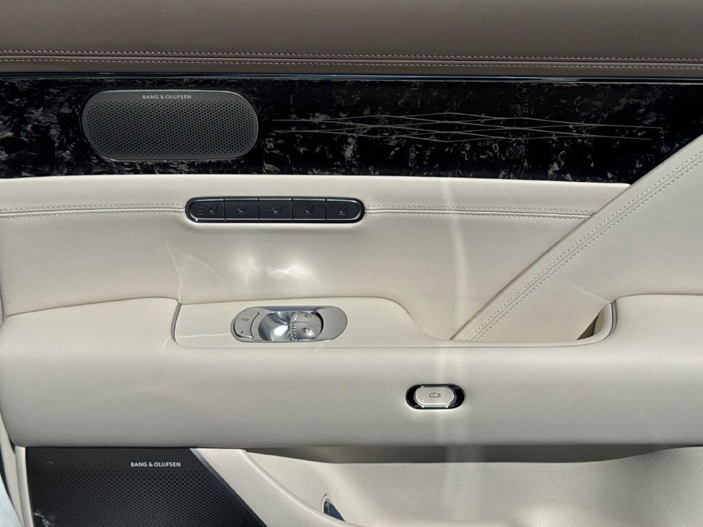 New 2026 Genesis G90 3.5T AWD/4WD image 16