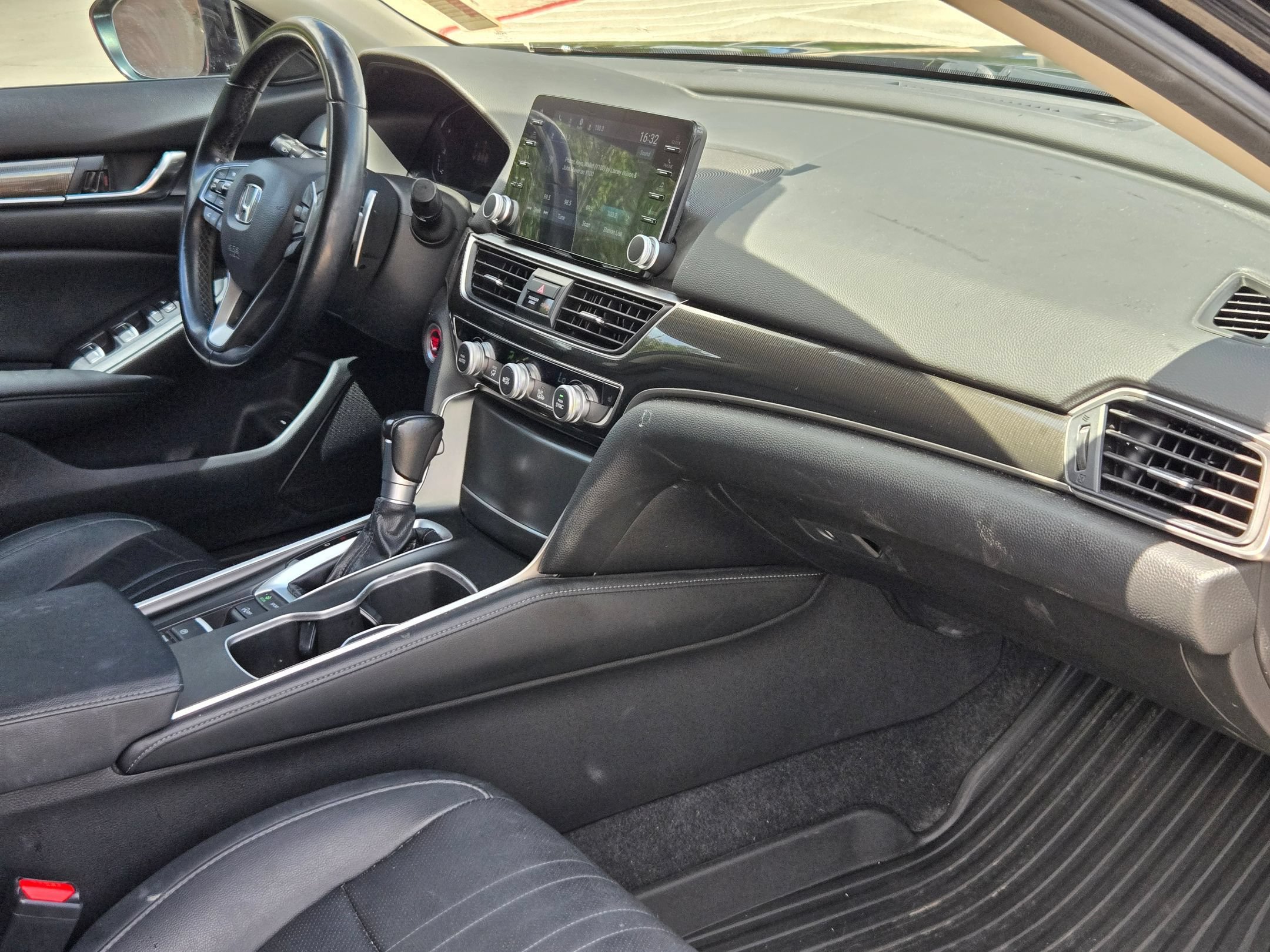 Used 2021 Honda Accord Sport Special Edition image 29