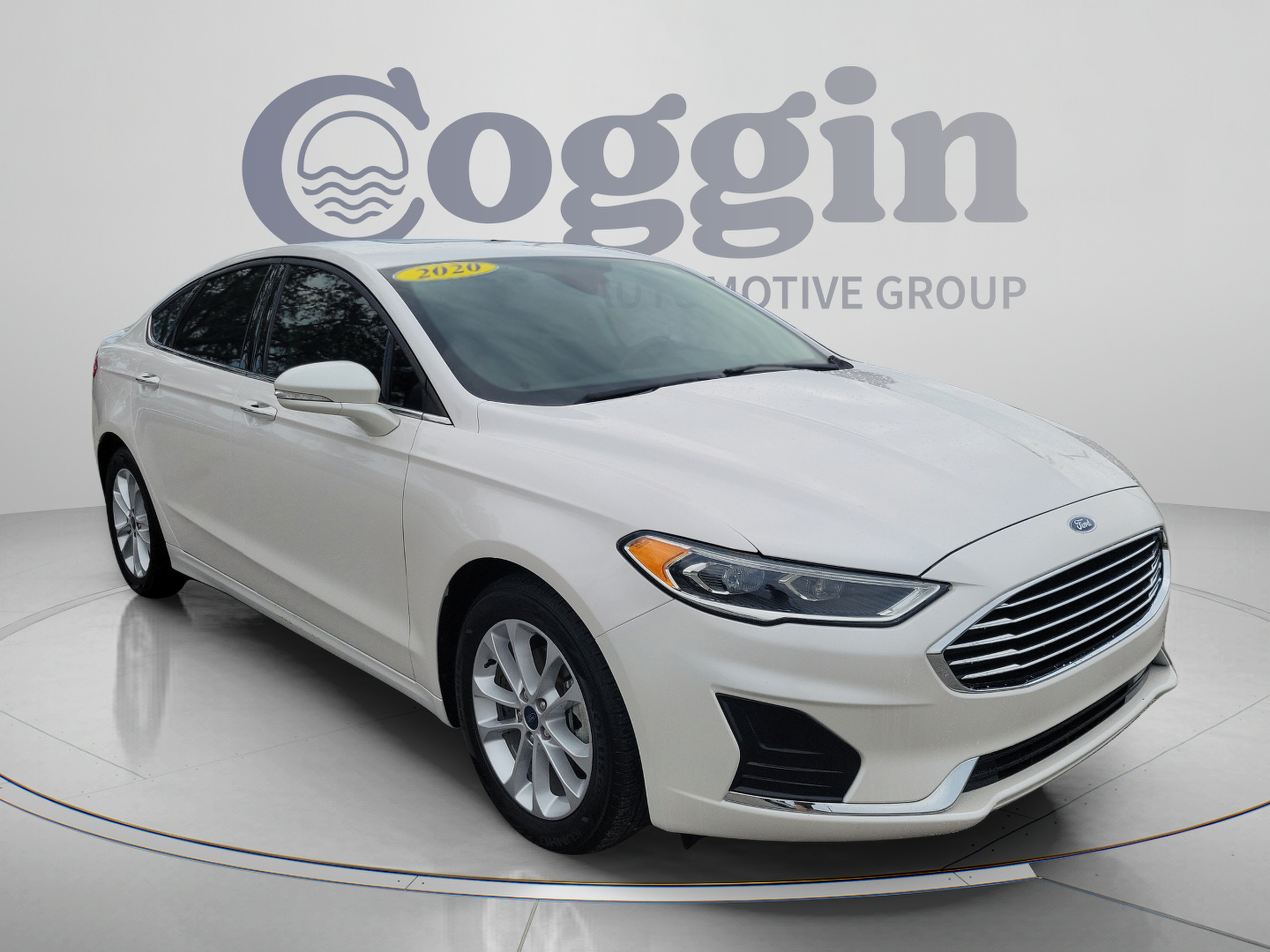 Used 2020 Ford Fusion SEL FWD image 4