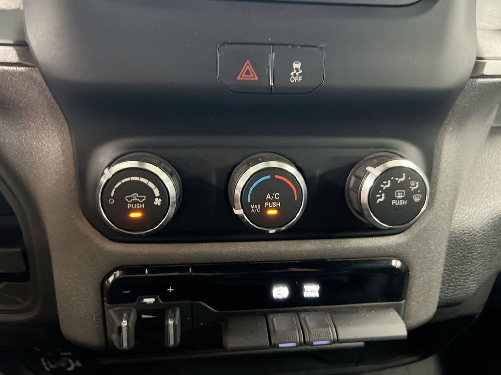 Used 2022 RAM 2500 Tradesman AWD/4WD image 15