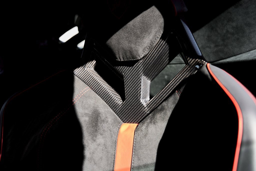 Used 2024 Lamborghini Huracan STO image 48