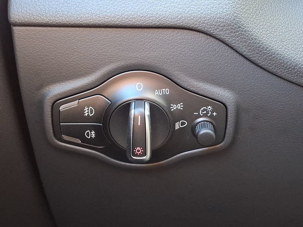Used 2015 Audi Q5 3.0T Premium Plus AWD/4WD image 26
