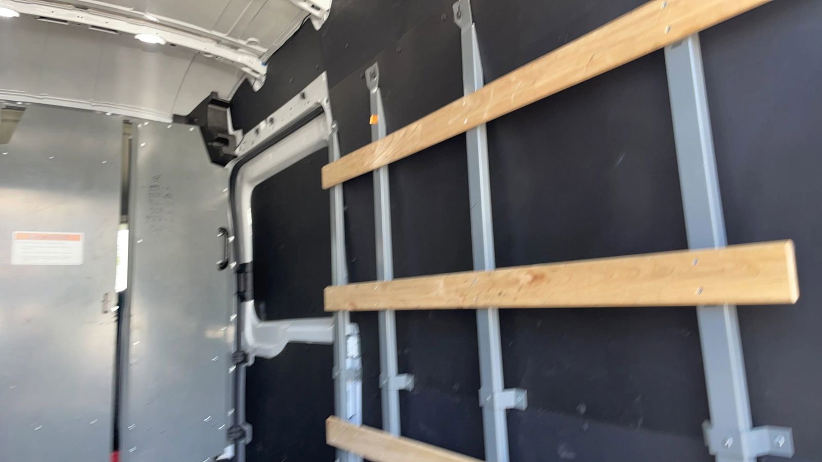 Used 2022 Ford E-Transit 148 High Roof w/ Load Area Protection Package RWD image 39