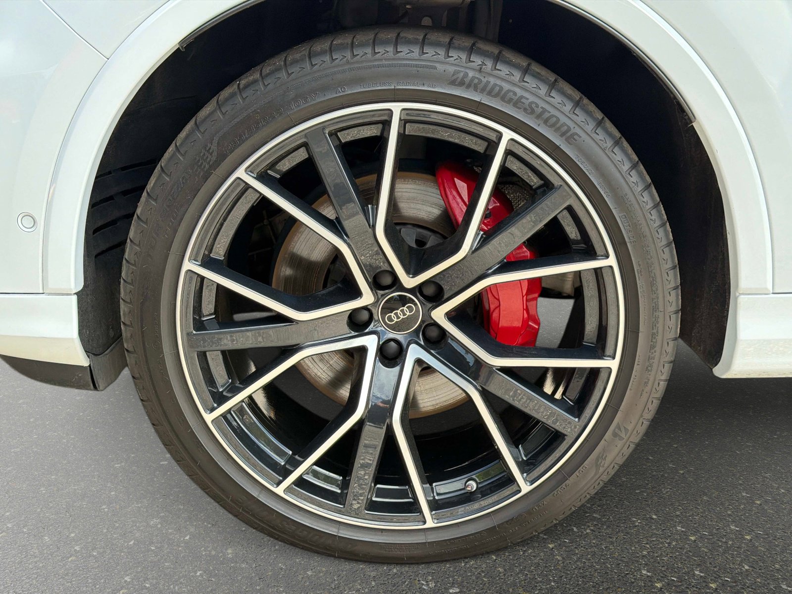 Used 2024 Audi Q7 3.0T Prestige image 19