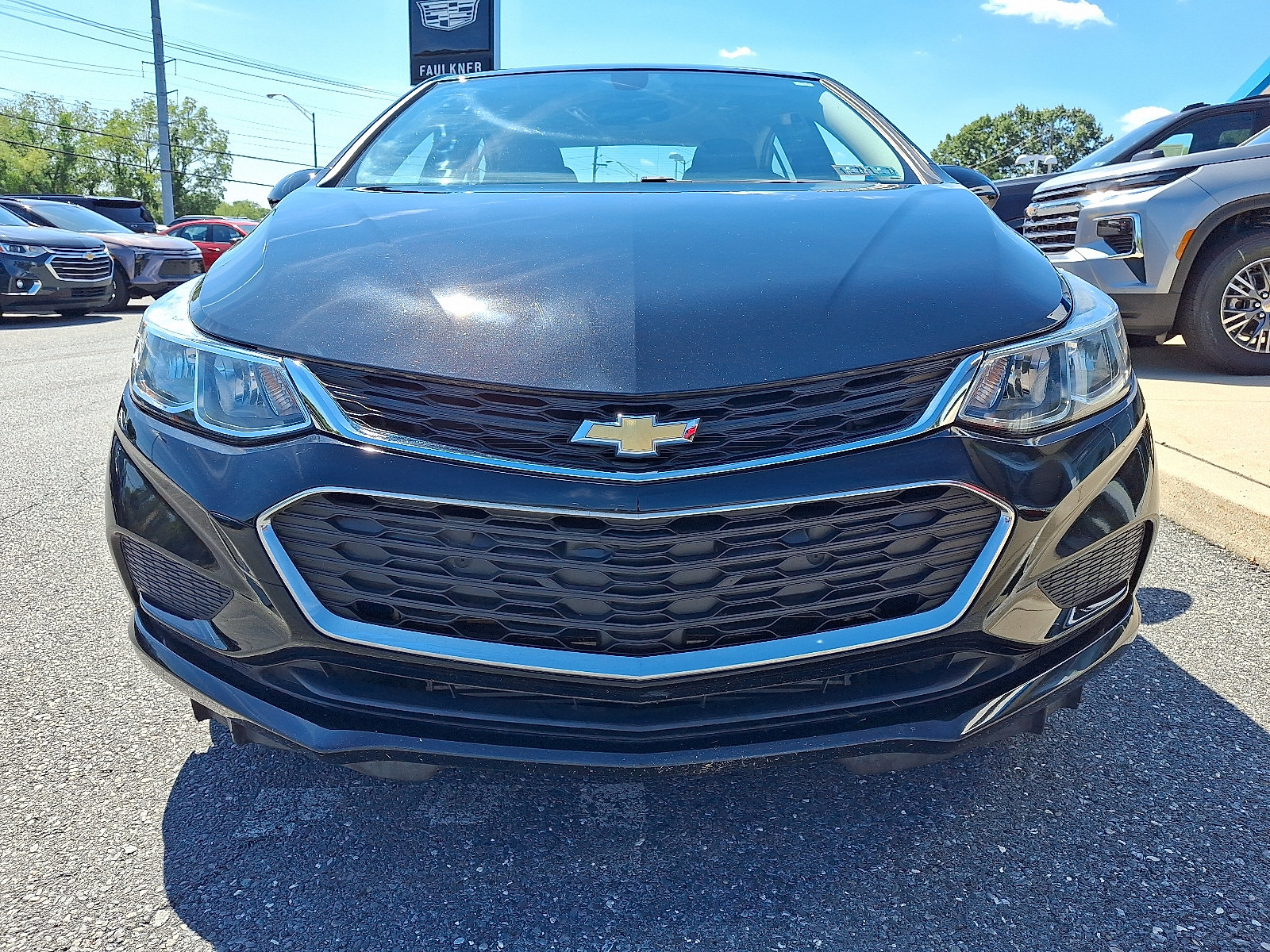 Used 2018 Chevrolet Cruze LS FWD image 2